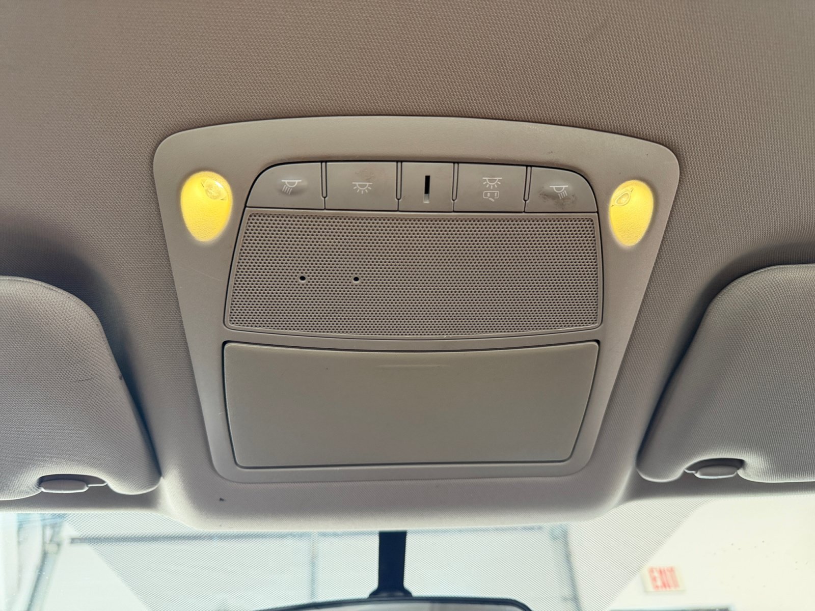 Used 2018 Pearl White Nissan 2.5 SR image 24