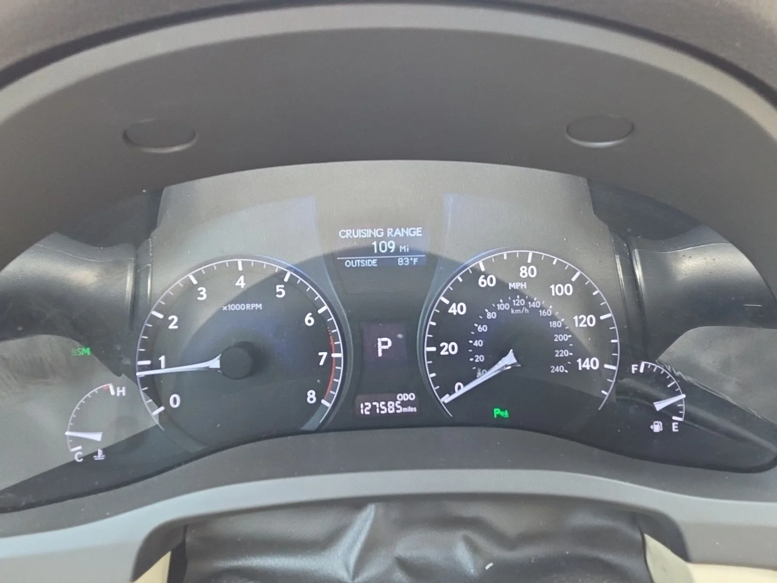 Used 2015  Lexus 350 image 5