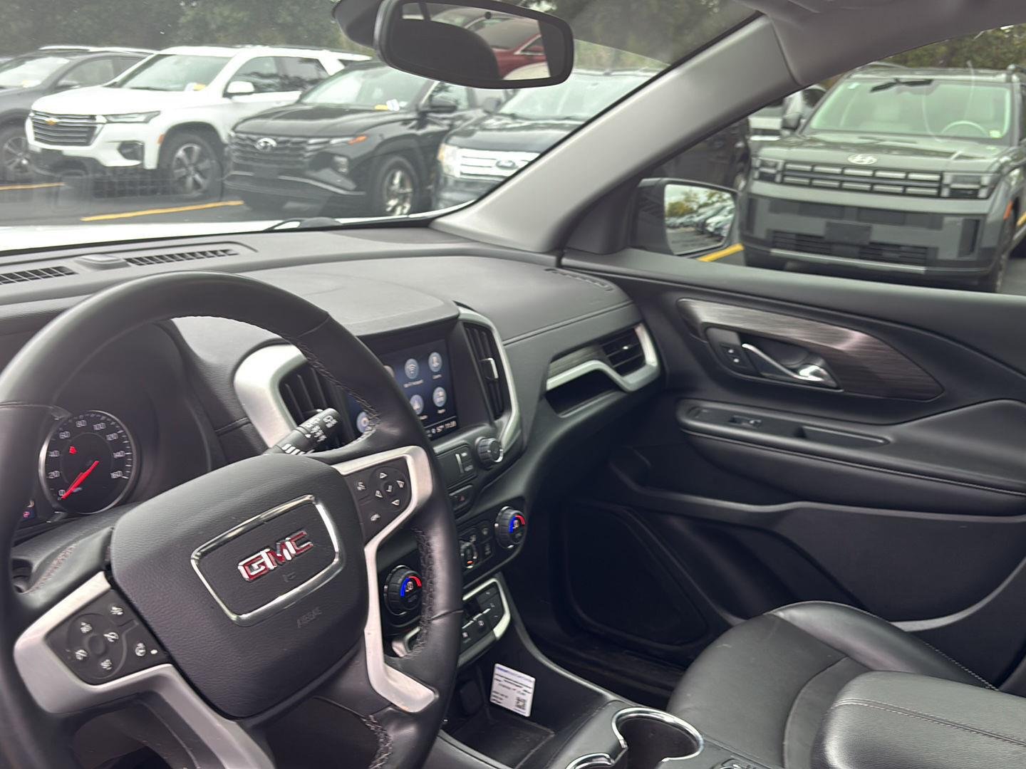 Used 2023 Summit White GMC SLT image 10