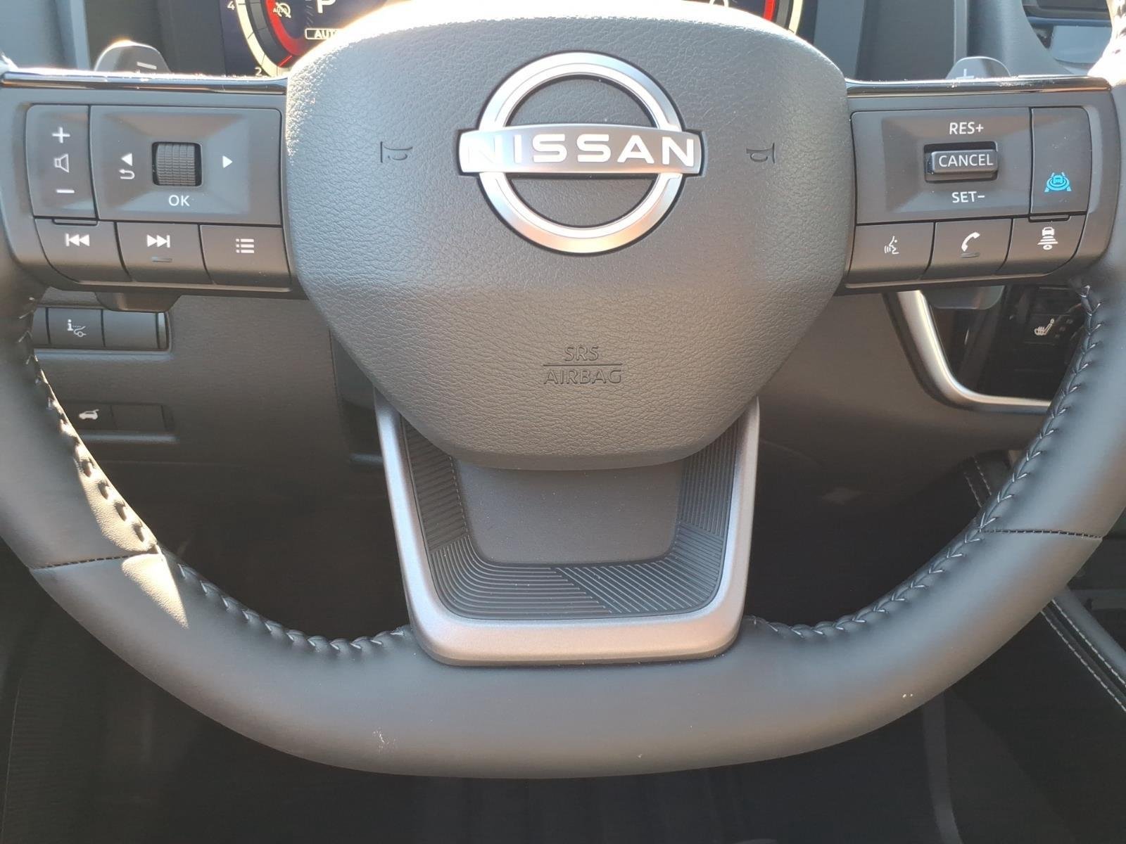 2026 Nissan Rogue Platinum - Photo 14
