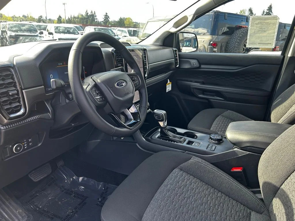 New 2026 Marsh Gray Ford XLT image 12