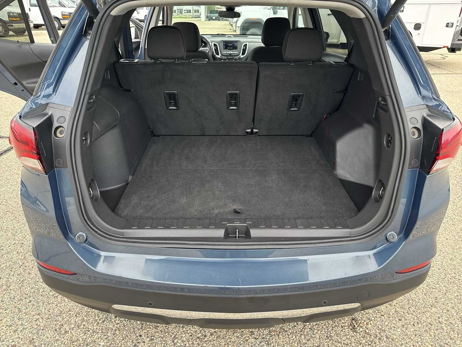 2024 Chevrolet Equinox LT - Photo 18