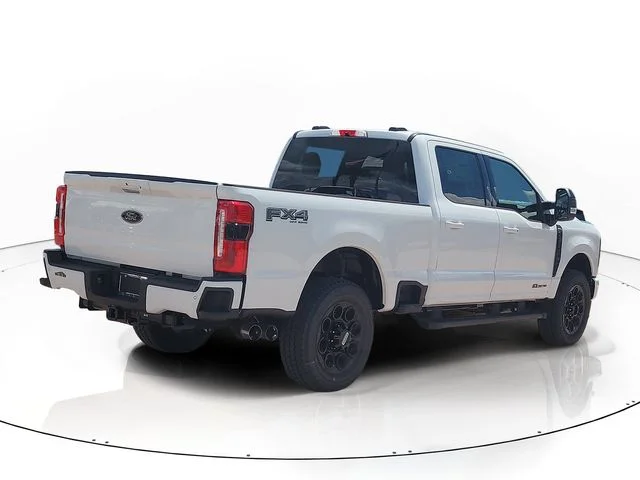 New 2026 Oxford White Ford Lariat image 5