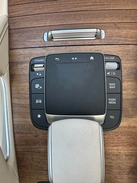 Certified Used 2024 Black Mercedes-Benz GLE 350 image 35