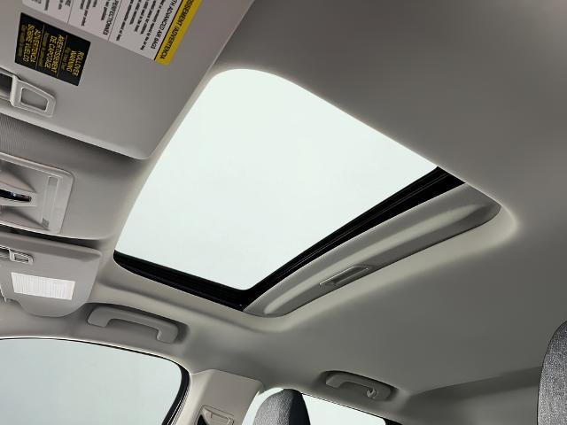 New 2026 Carbonized Gray Metallic Ford XLT image 40