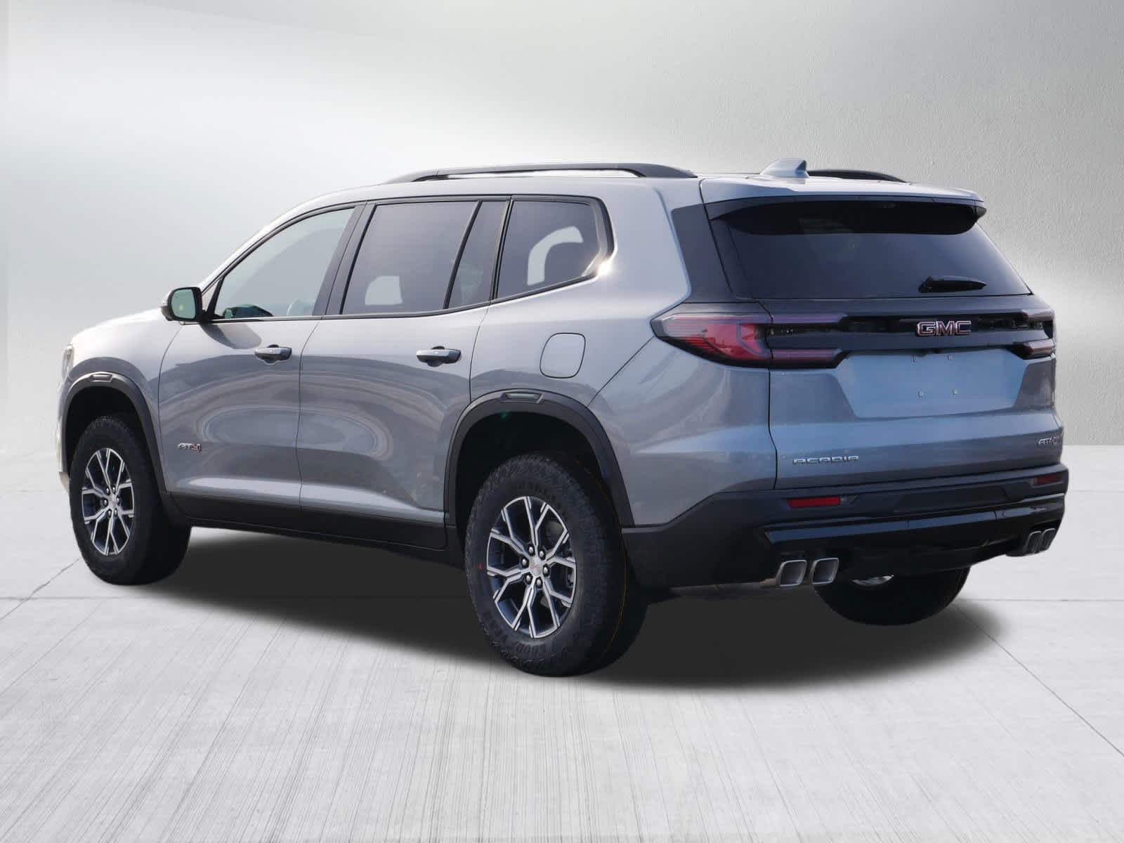 2026 GMC Acadia AT4 - Photo 3