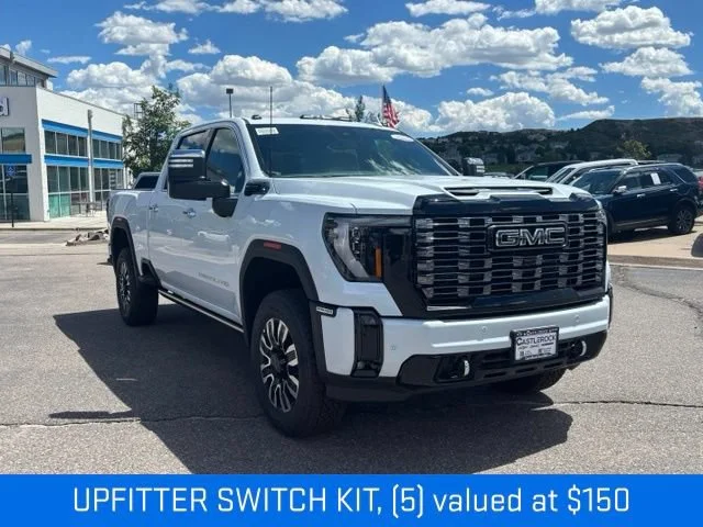 New 2026 Glacier White Tricoat GMC Denali Ultimate image 9
