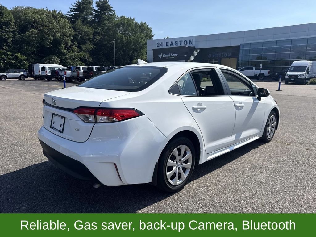 Used 2025 White Toyota LE image 7