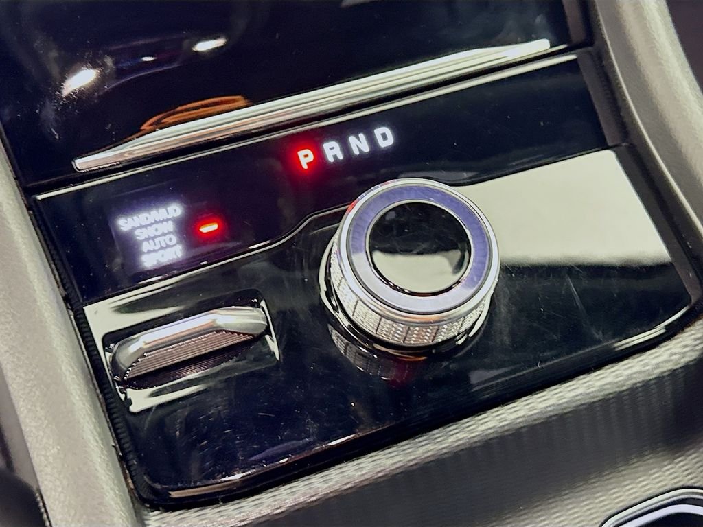 Used 2025 Red Jeep Limited image 16