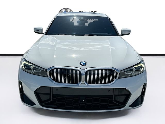 Used 2023 White BMW 330i image 2