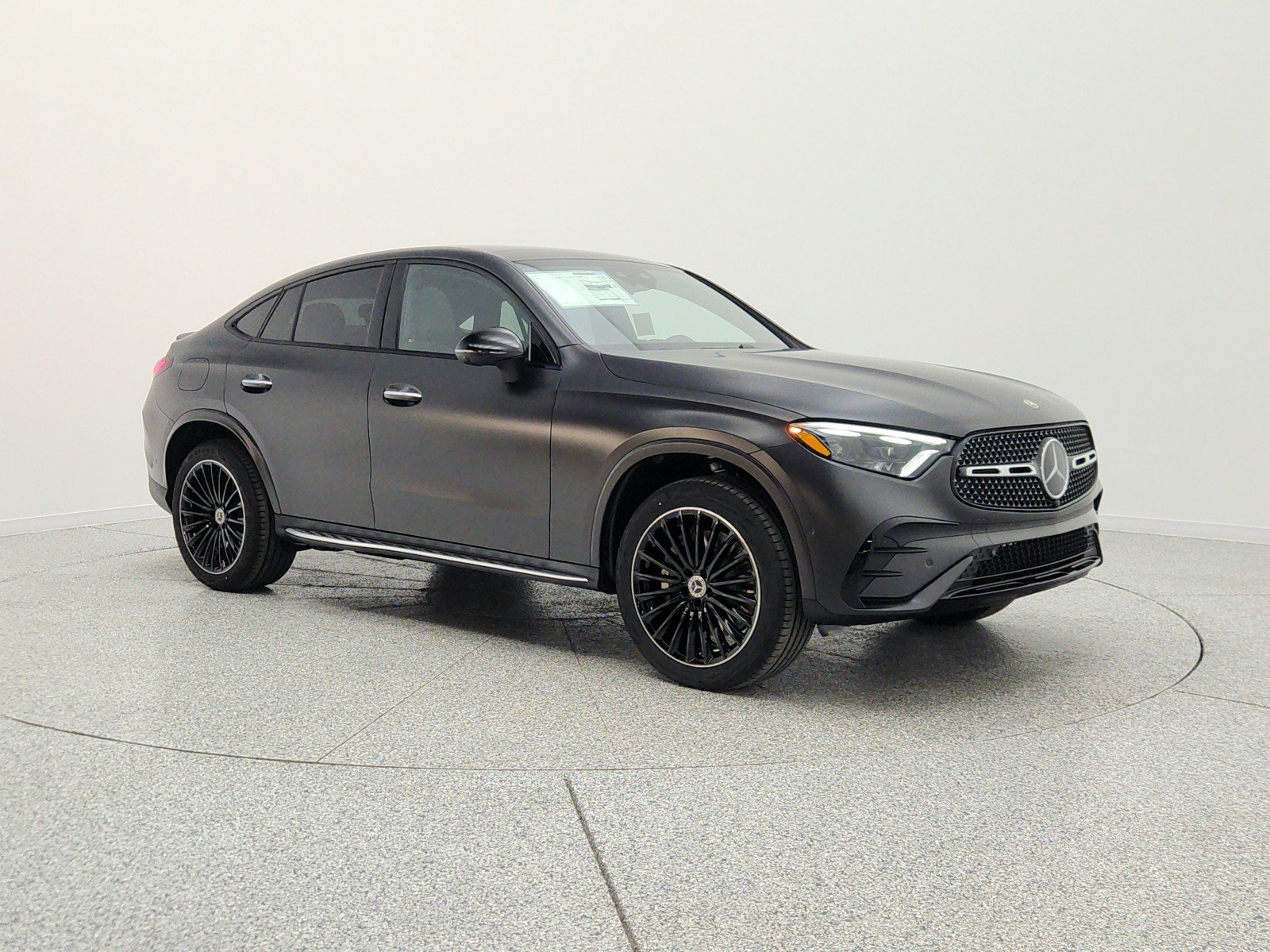 New 2026 MANUFAKTUR exclusive graphite grey magno Mercedes-Benz GLC 300 4MATIC® Coupe image 3
