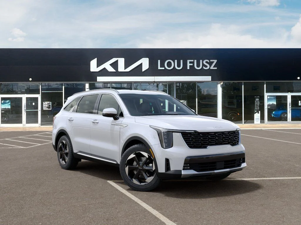 New 2026 Snow White Pearl Kia EX image 8