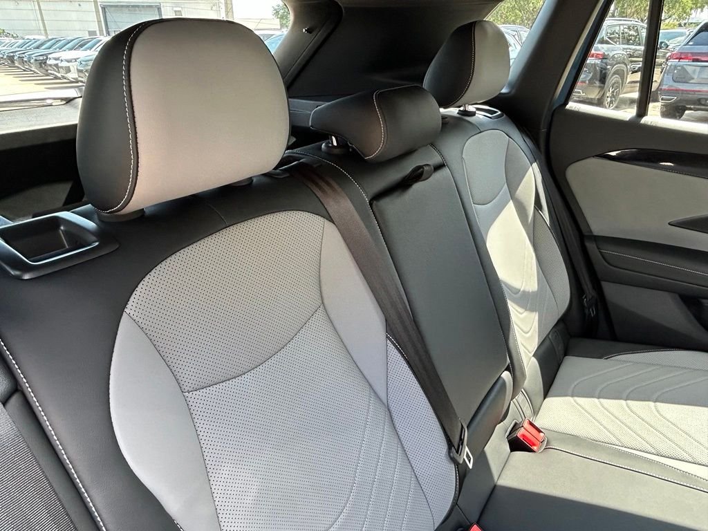 New 2026 Blue Volkswagen 2.0T SE R-Line Black image 41