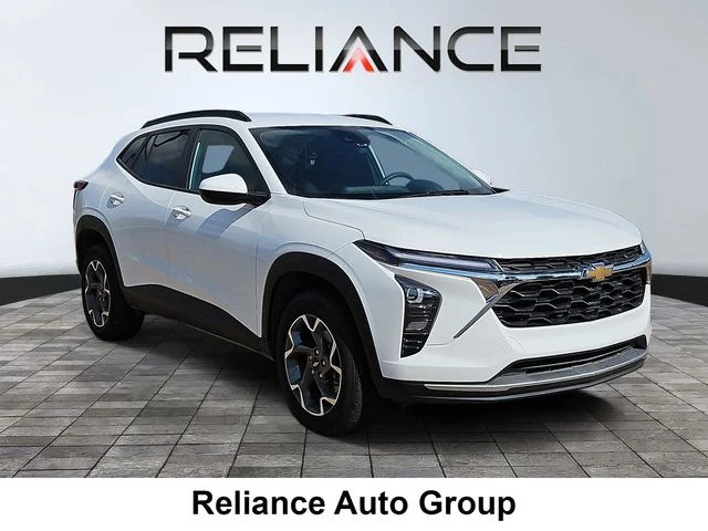 Pre-Owned 2025 Chevrolet Trax LT