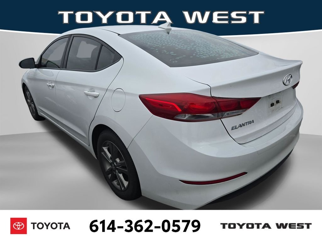 Used 2018 White Hyundai Value Edition image 4