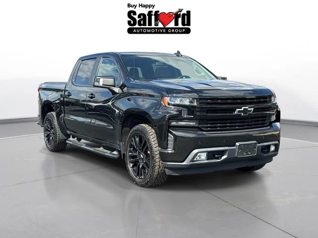 Used 2020 Black Chevrolet RST image 10