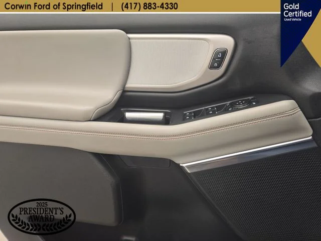 Certified Used 2025 Agate Black Metallic Ford Active image 37