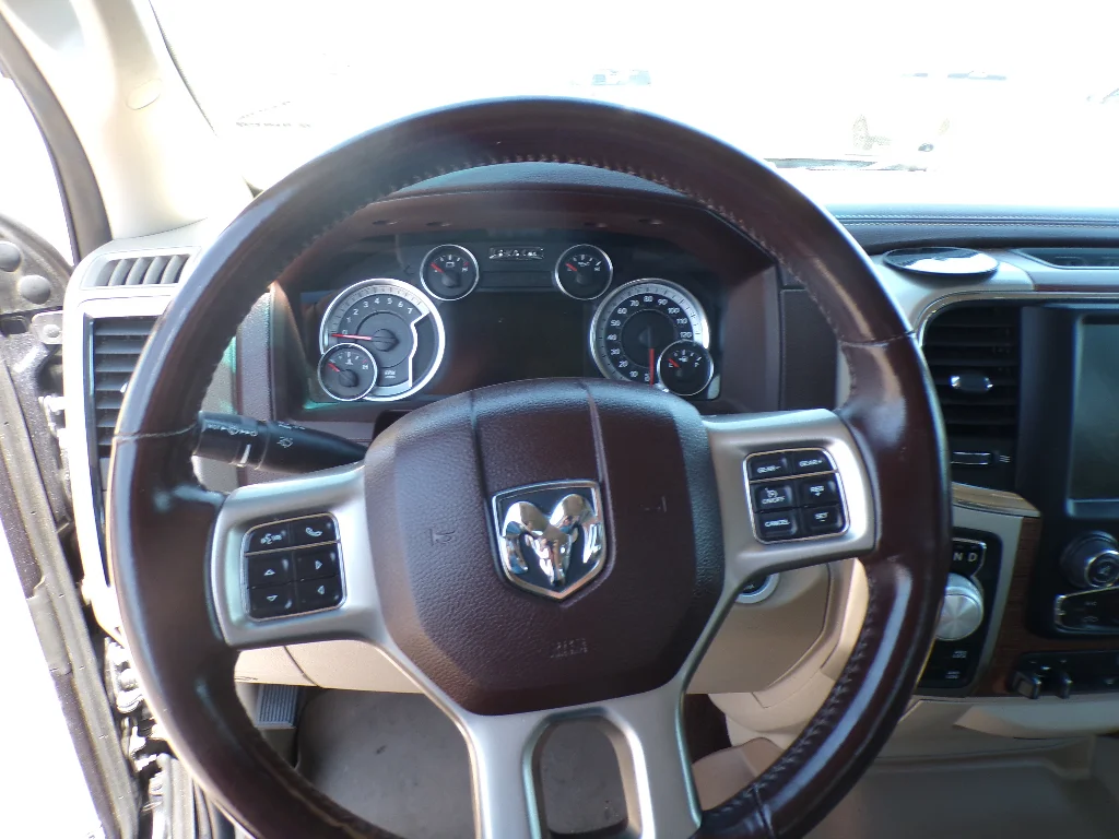 Used 2016 Maximum Steel Metallic Clearcoat Ram Laramie image 16