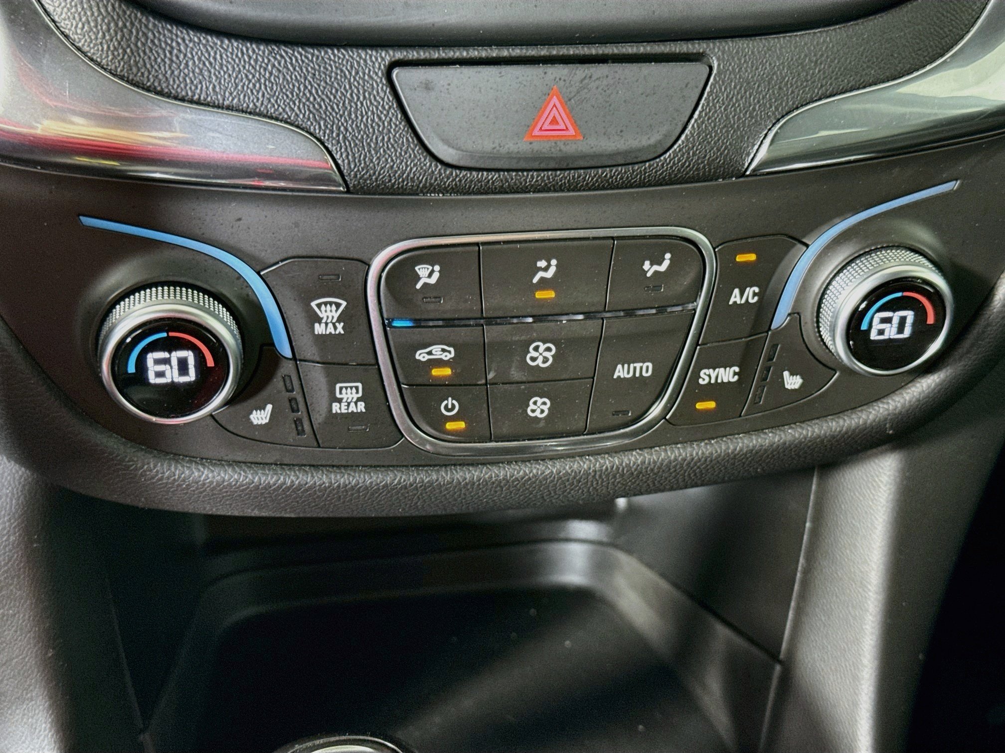 Used 2019  Chevrolet LT (1LT) image 15