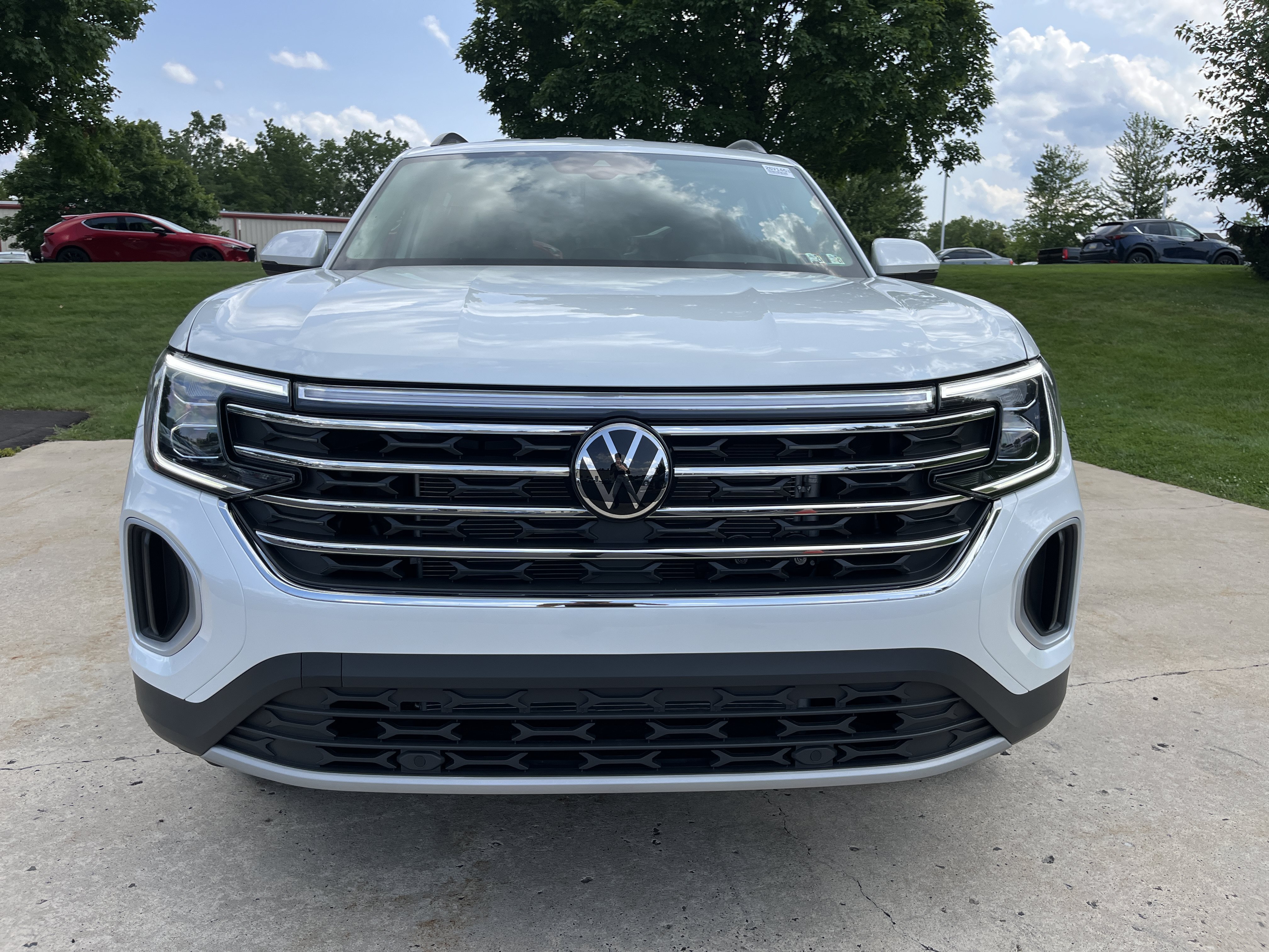 New 2026 Opal White Pearl Volkswagen 2.0T SE image 6