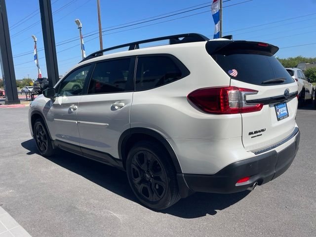 Used 2025 White Subaru Onyx Edition image 5