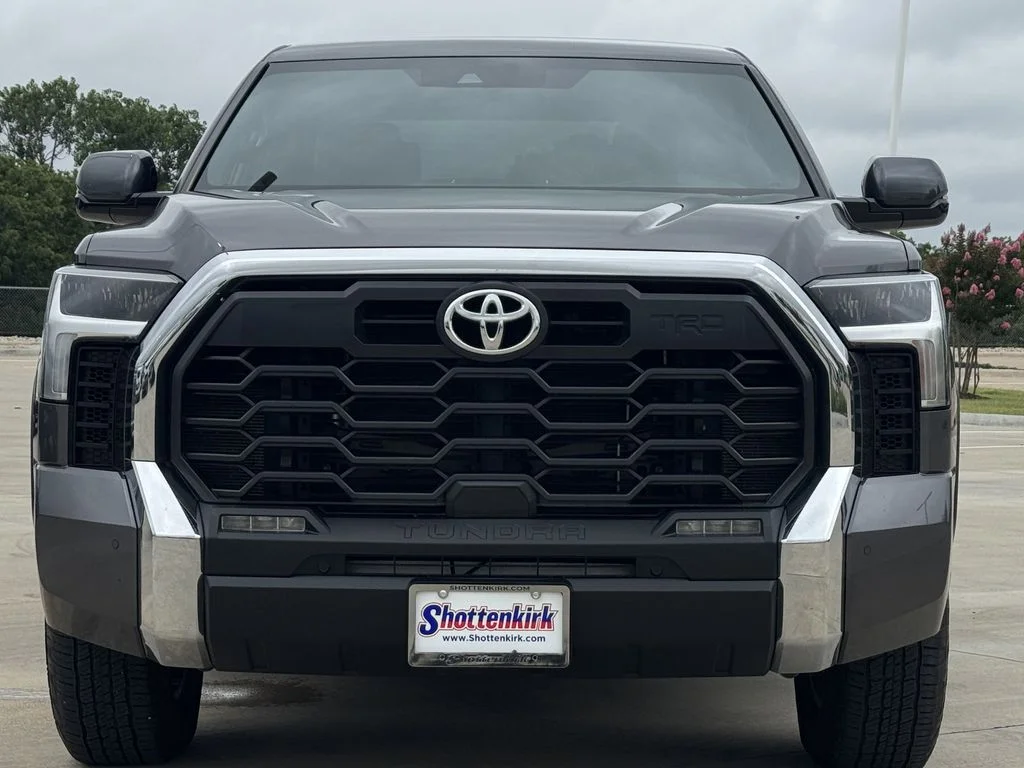 Used 2025 Gray Toyota SR5 image 7