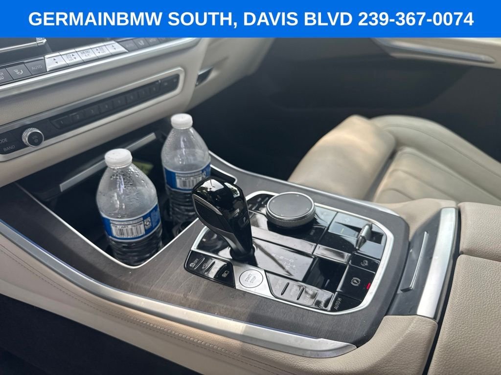 Certified Used 2022 Dark Graphite BMW xDrive45e image 14