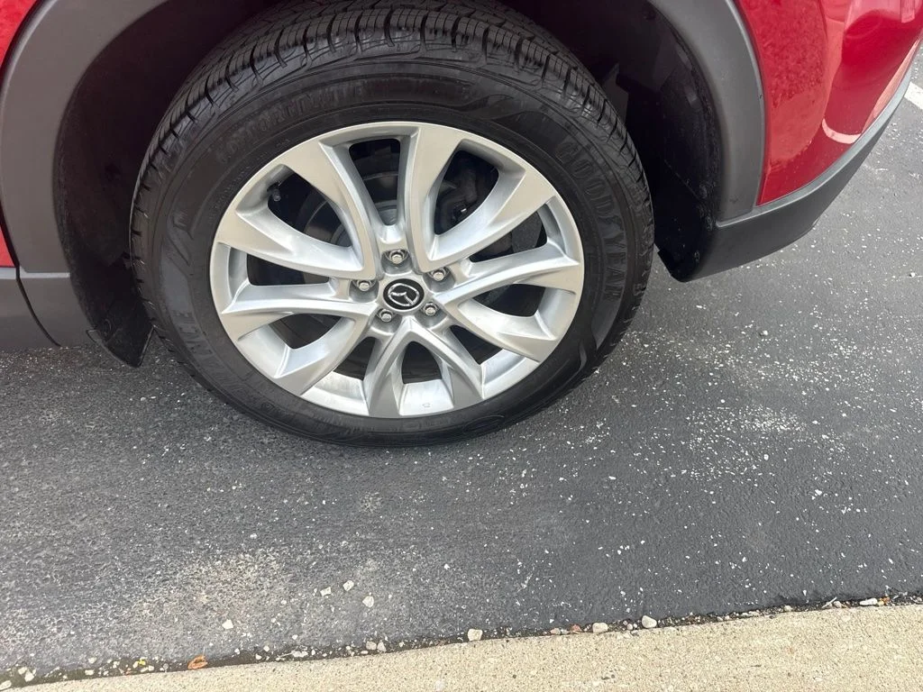 Used 2015 Red Mazda Grand Touring image 8