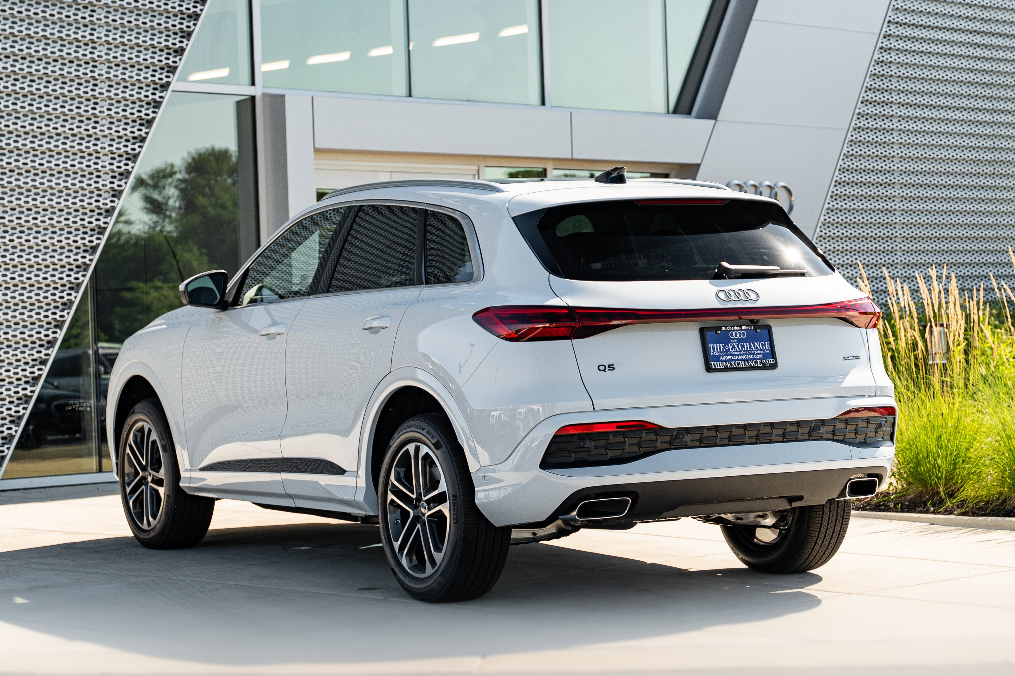 New 2026 Glacier Audi Premium image 5