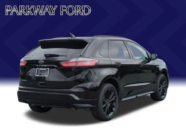 Used 2024 Black Ford ST Line image 5