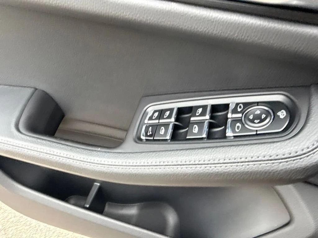 Used 2022  Porsche  image 30