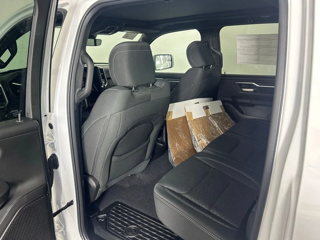 New 2026 Bright White Clear-Coat Exterior Paint RAM Big Horn image 15