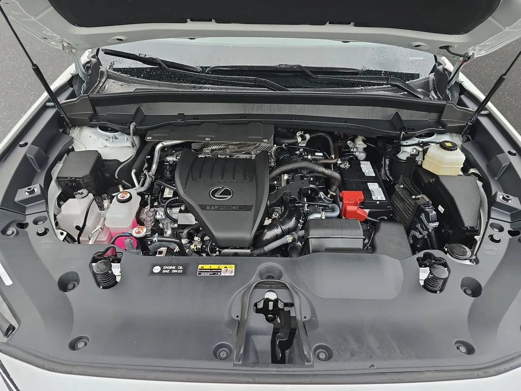 Certified Used 2025 WIND CHILL PEARL Lexus 350 Premium image 32