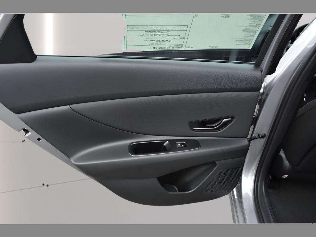 New 2026 Fluid Metal Hyundai SEL Sport image 19
