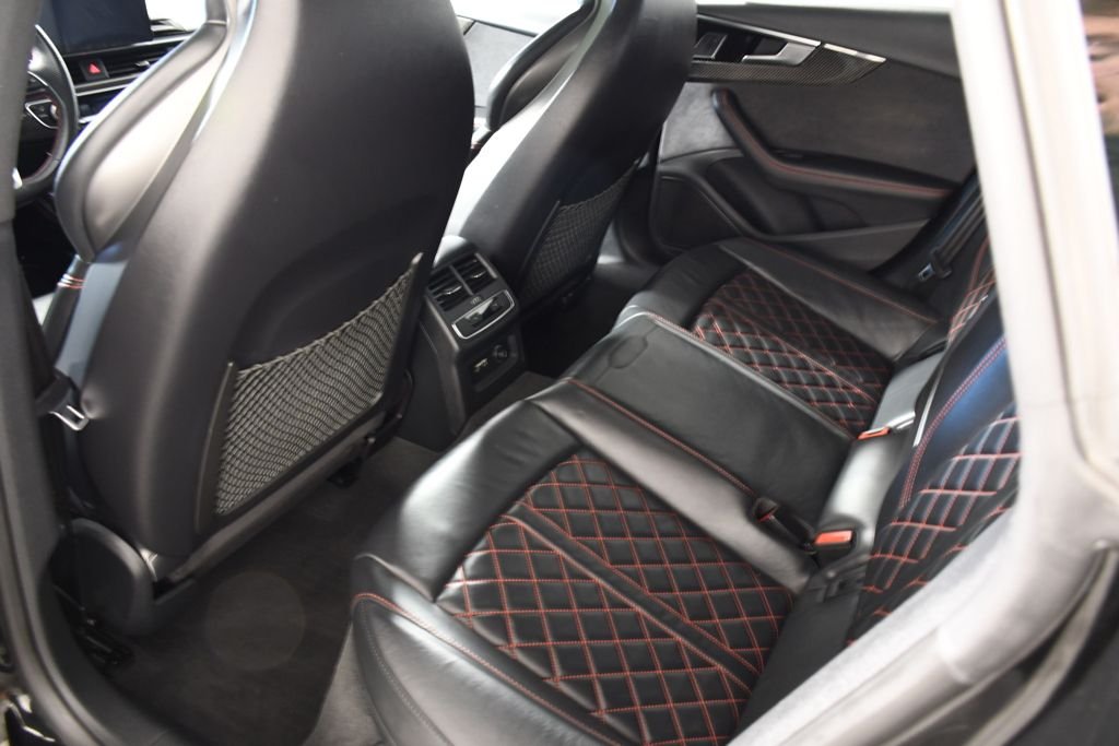 Used 2023 Mythos Black Metallic Audi Premium Plus image 27