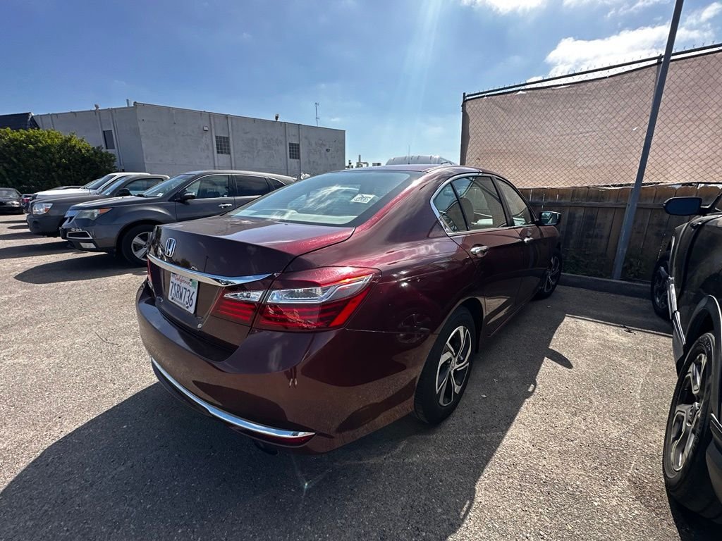 Used 2016  Honda LX image 14
