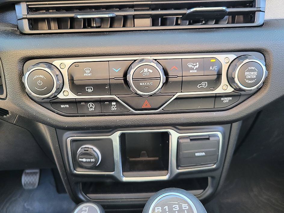 Used 2024 Bright White Clearcoat Jeep Sport image 26