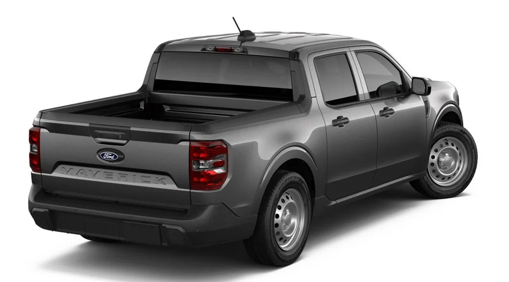 New 2026 Carbonized Gray Metallic Ford XL image 3