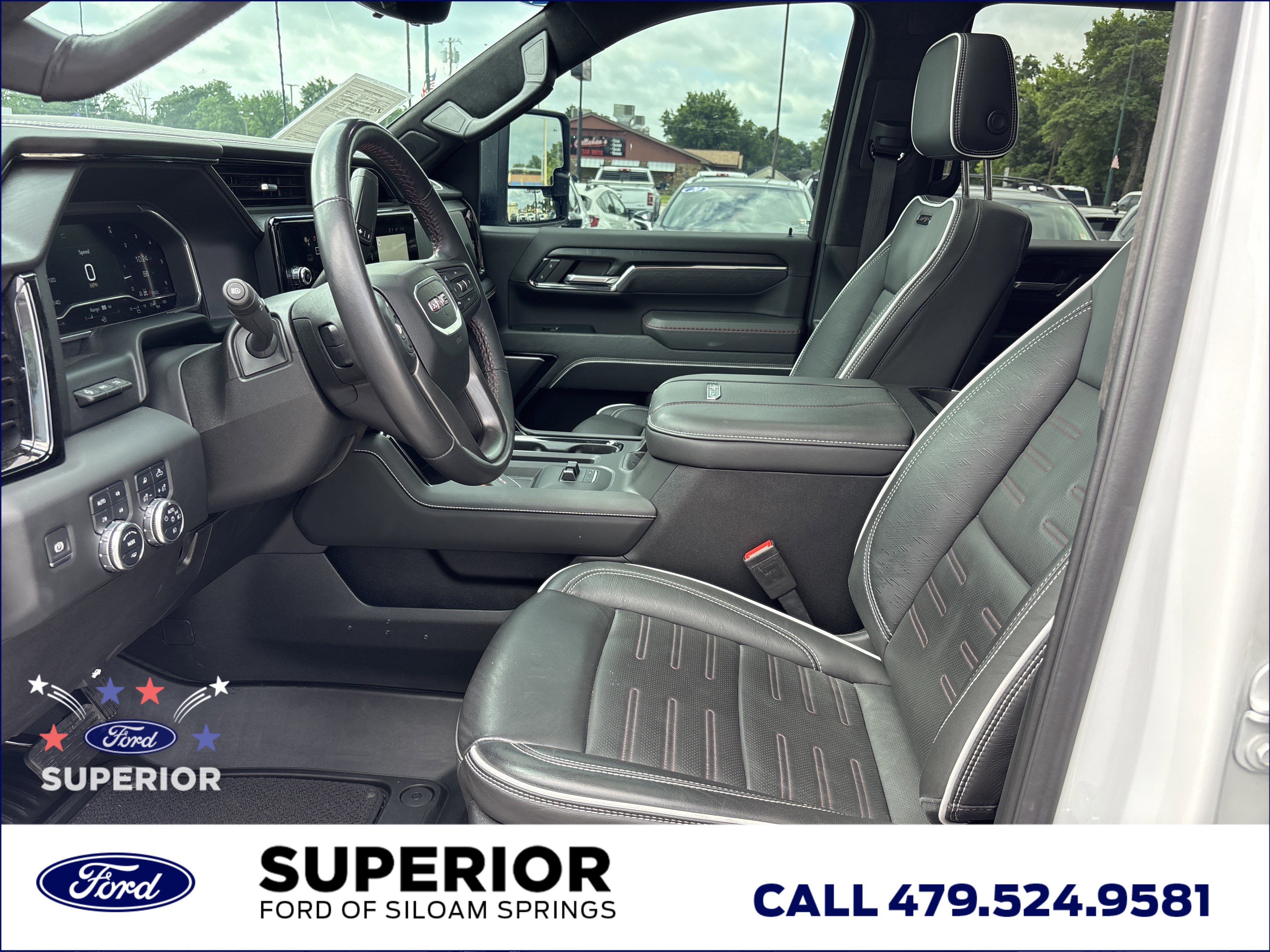 Used 2024 Summit White GMC AT4X Crew Cab 4WD image 21