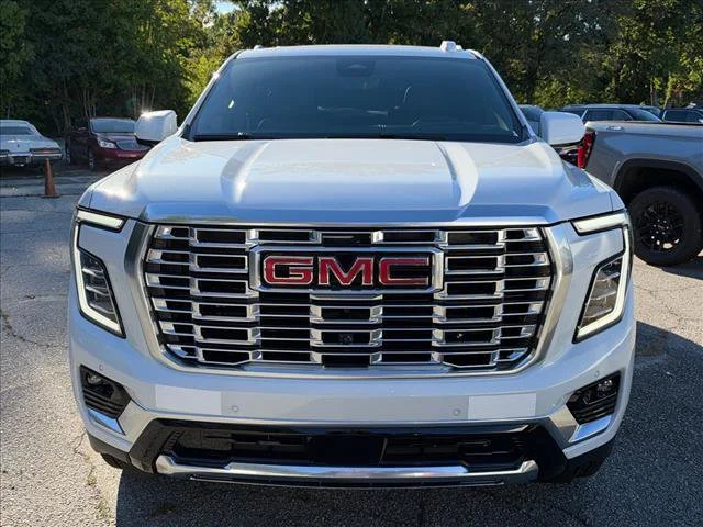 2026 GMC Yukon XL Denali - Photo 4