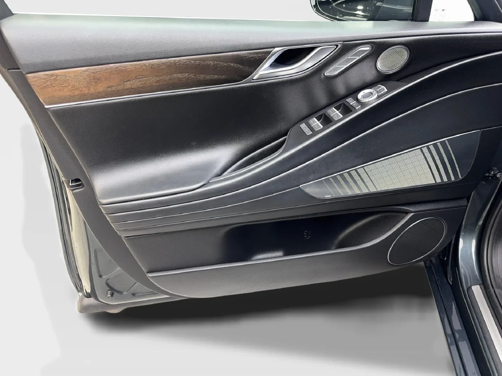 Used 2023 Green Genesis Base image 32