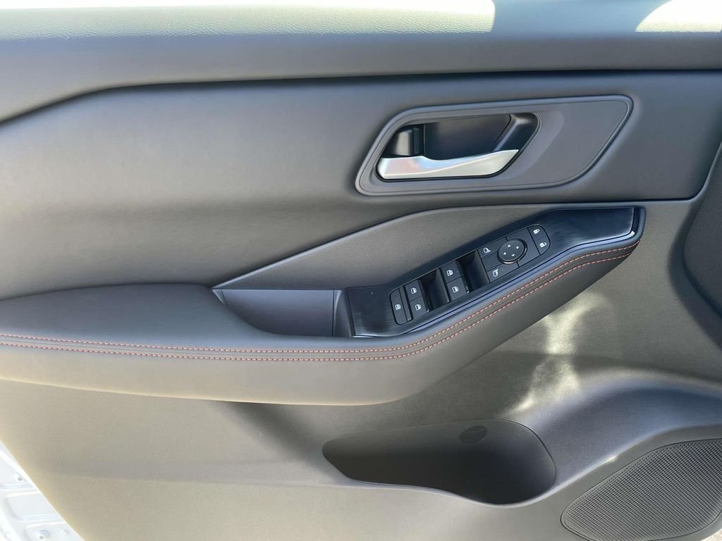 2026 Nissan Rogue Rock Creek - Photo 16