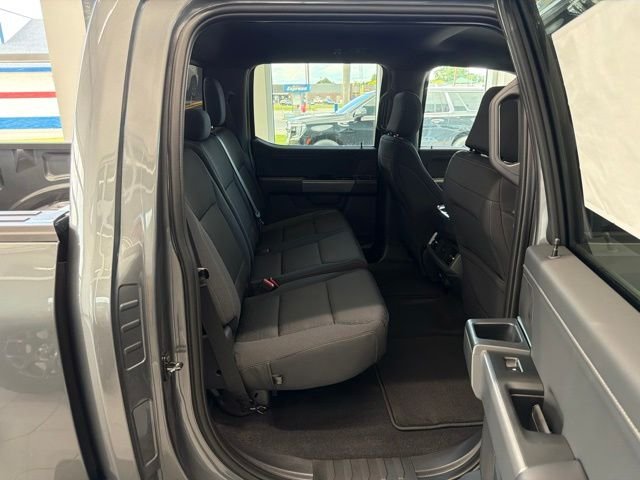 New 2026 Carbonized Gray Metallic Ford XLT image 50