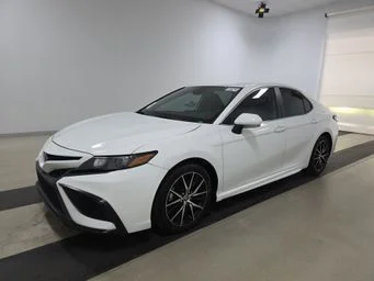Used 2024 White Toyota SE image 3