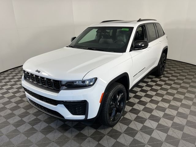 New 2026 Bright White Clearcoat Jeep Limited image 2