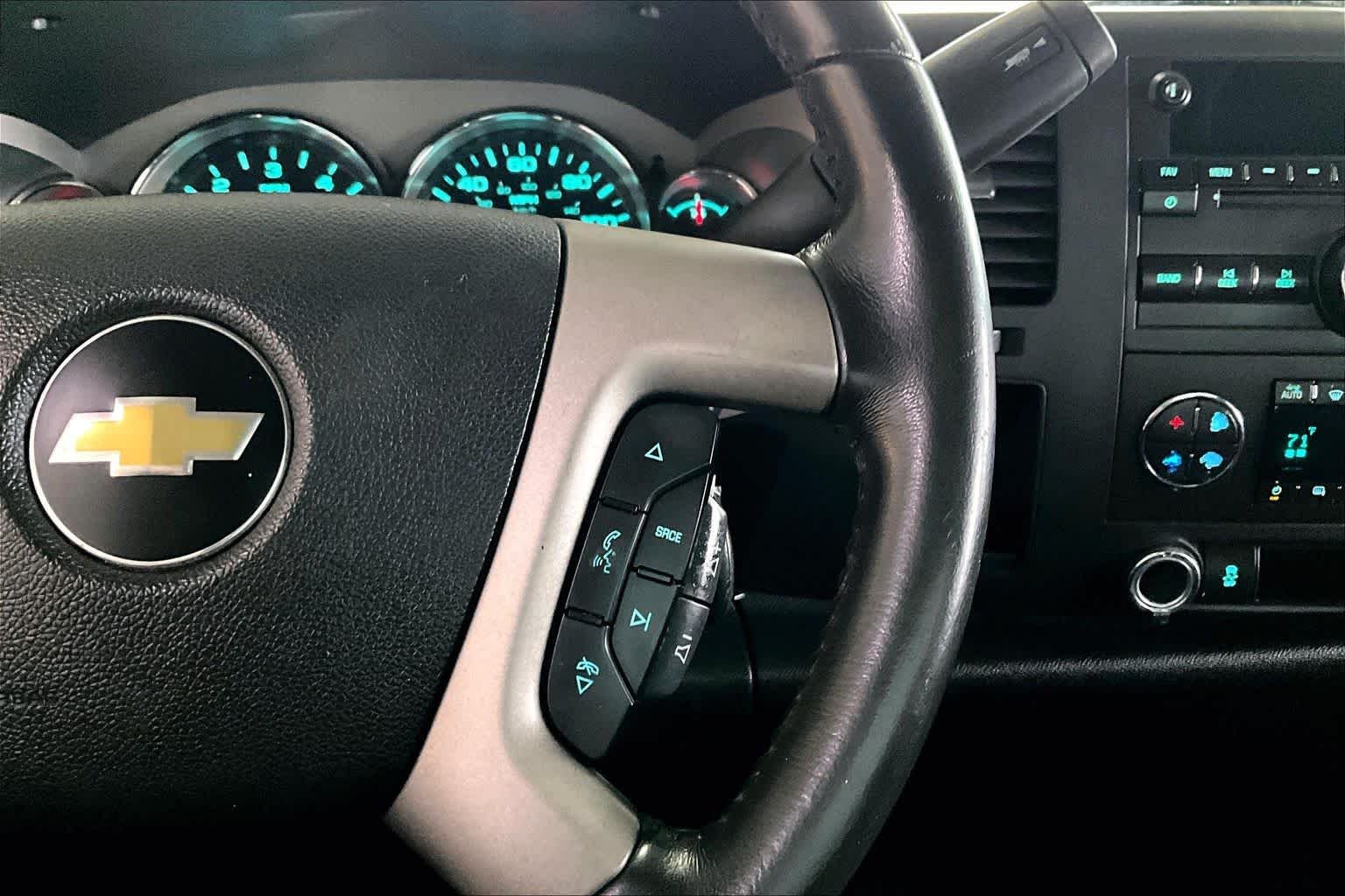 Used 2012 Mocha Steel Metallic Chevrolet LT image 24