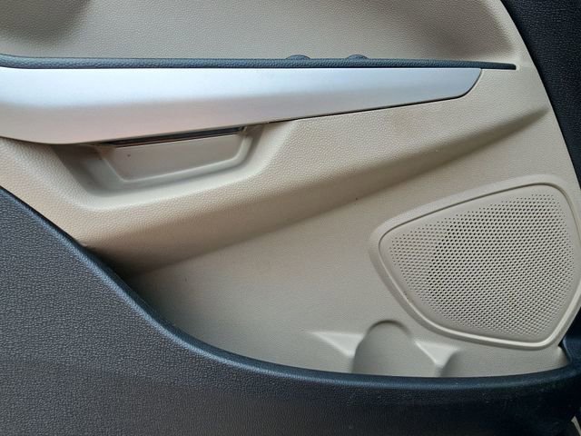 Used 2022 Gray Ford S image 25