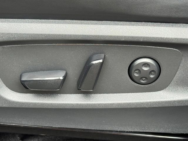 Certified Used 2024 Gray INFINITI PURE image 21