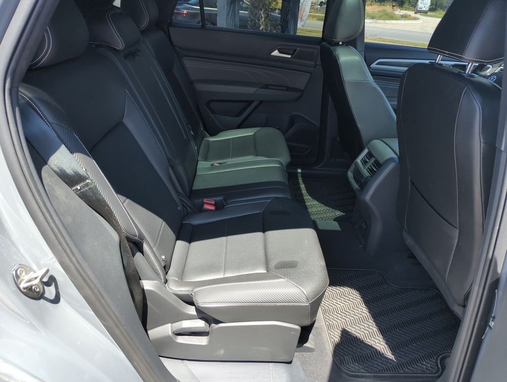 Used 2023 Gray Volkswagen 3.6L V6 SEL R-Line image 34