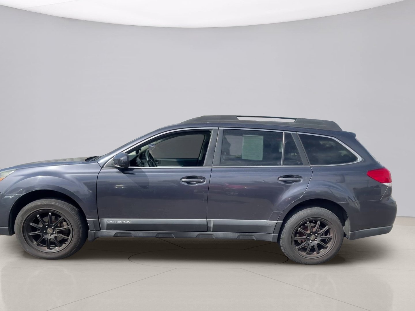 Used 2013 Gray Subaru 2.5I image 3